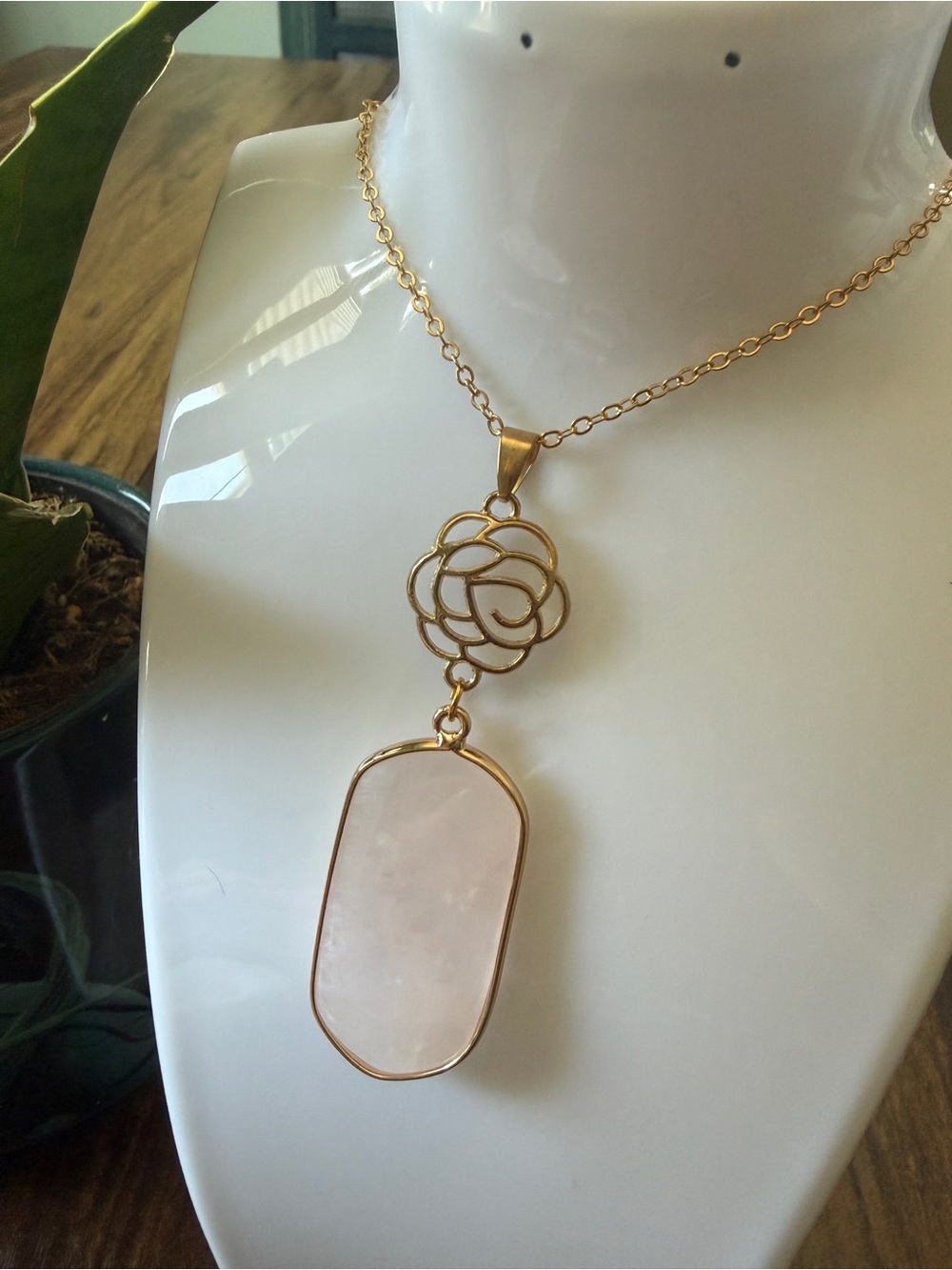 Gold Rose Pendant Necklace with Pink Stone